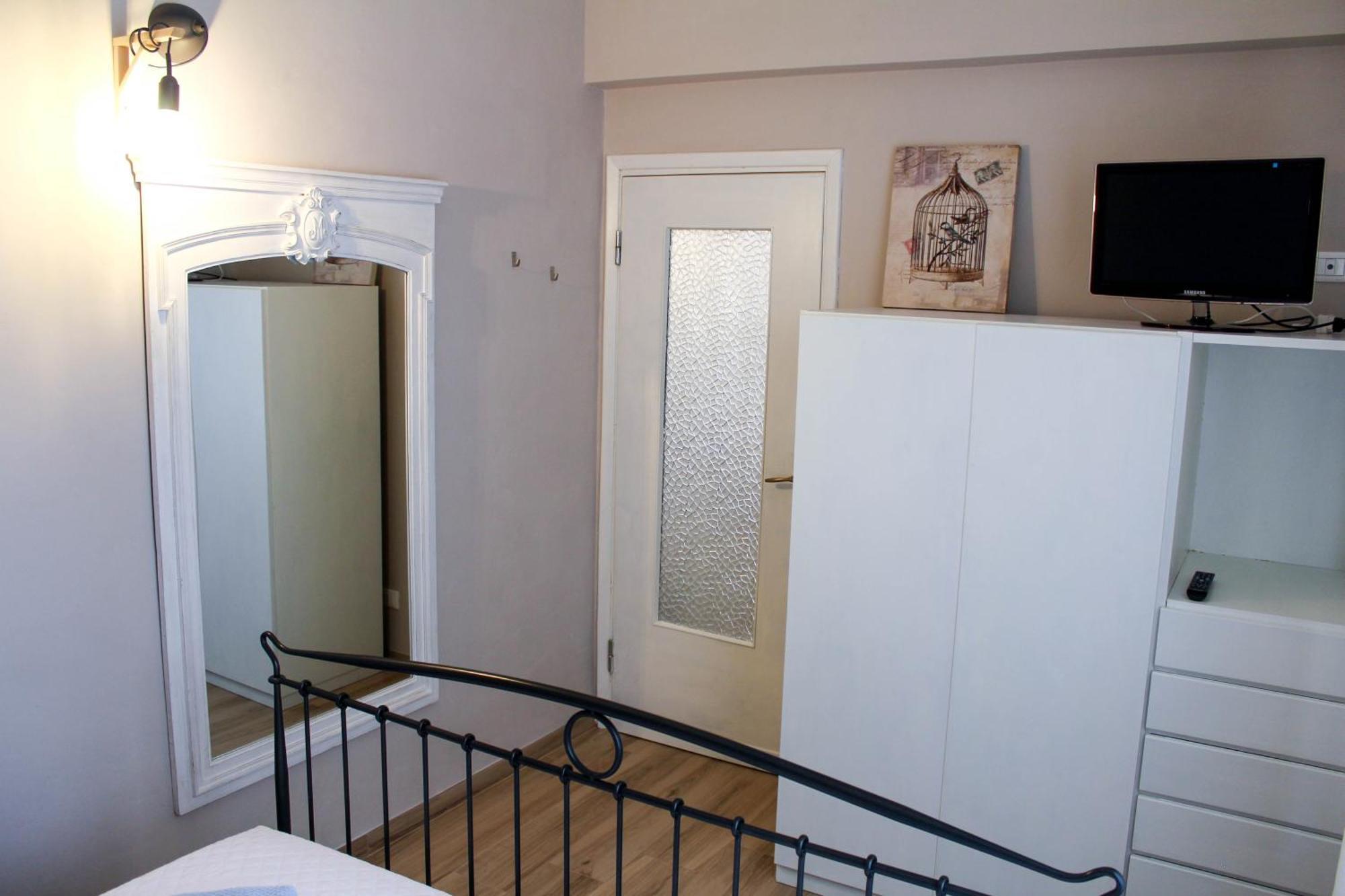 La Stella Di Via Venezia Apartment Марина ди Карара Стая снимка